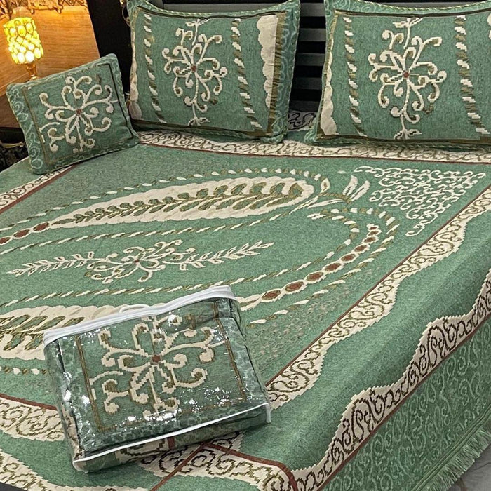 4 PCs Elegant Velvet Jacquard Embroidered Double Bed Sheet Set - CHAUDHARY BRAND STORE